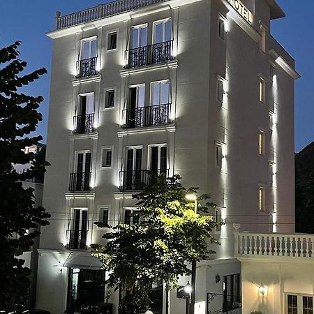 Ruby Palace Vlorë Екстериор снимка