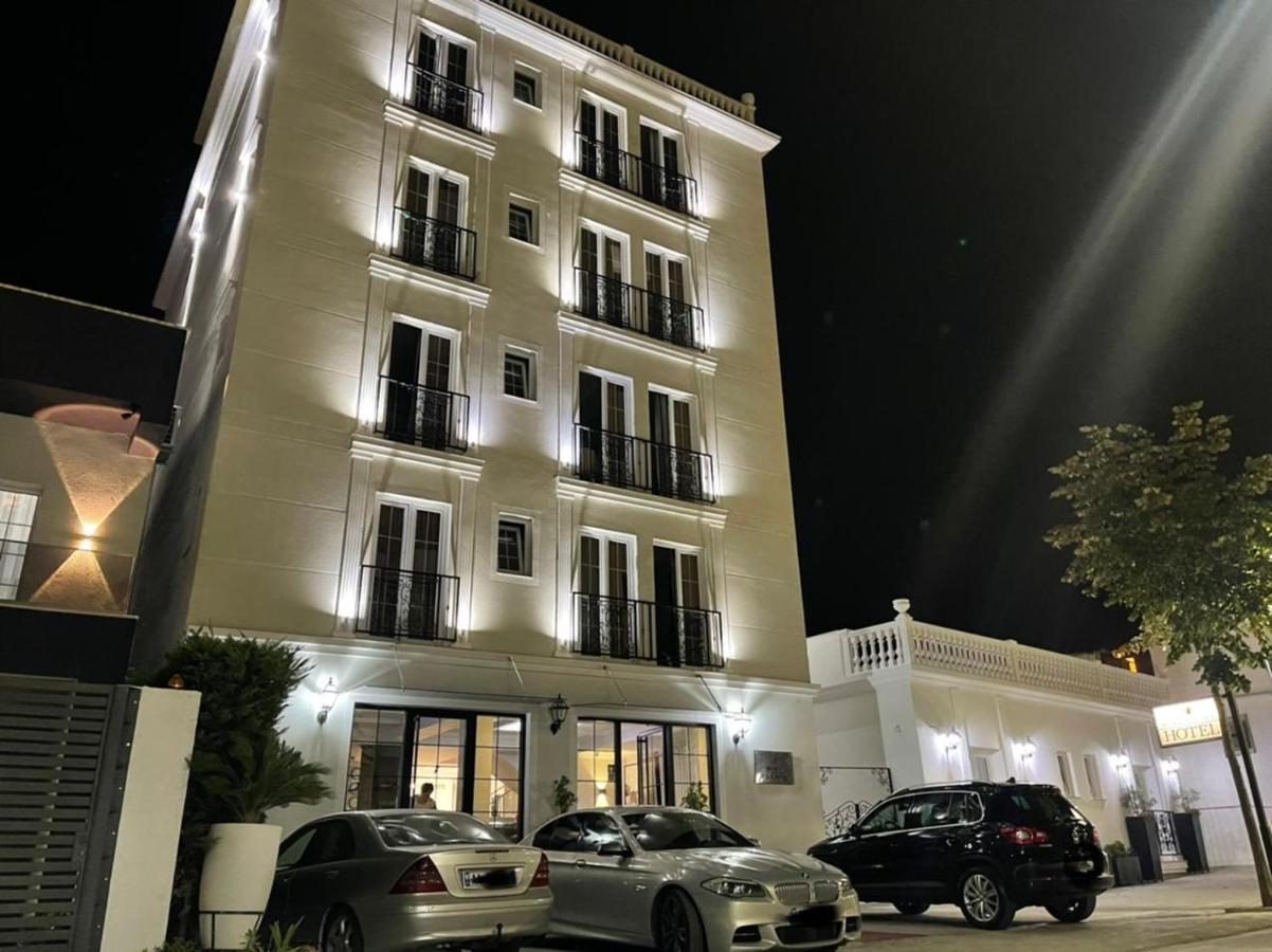 Ruby Palace Vlorë Екстериор снимка