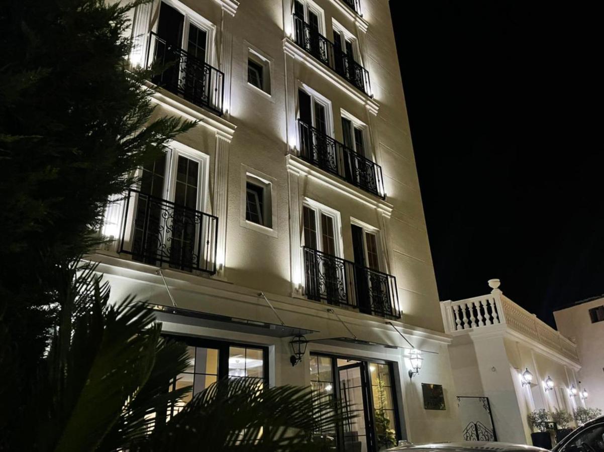 Ruby Palace Vlorë Екстериор снимка