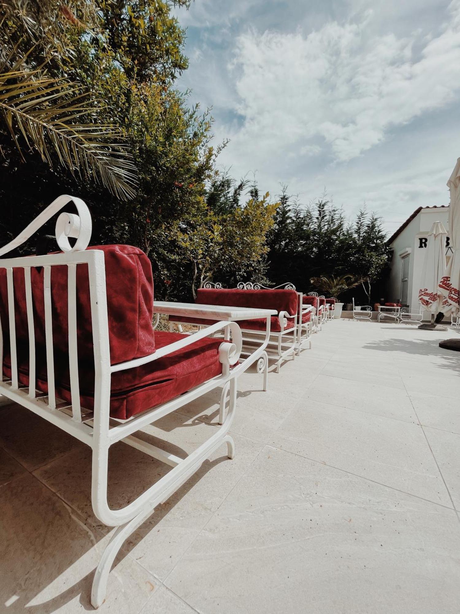 Ruby Palace Vlorë Екстериор снимка