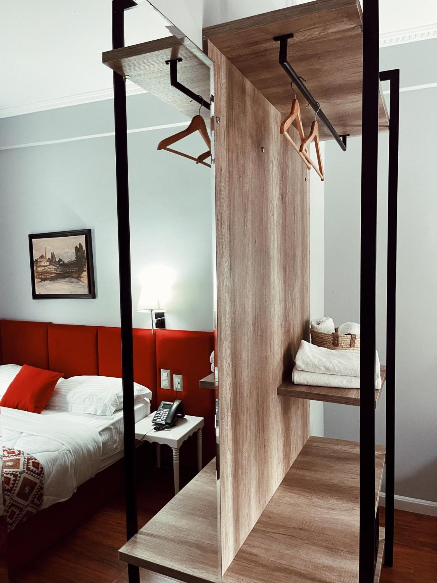 Ruby Palace Vlorë Екстериор снимка