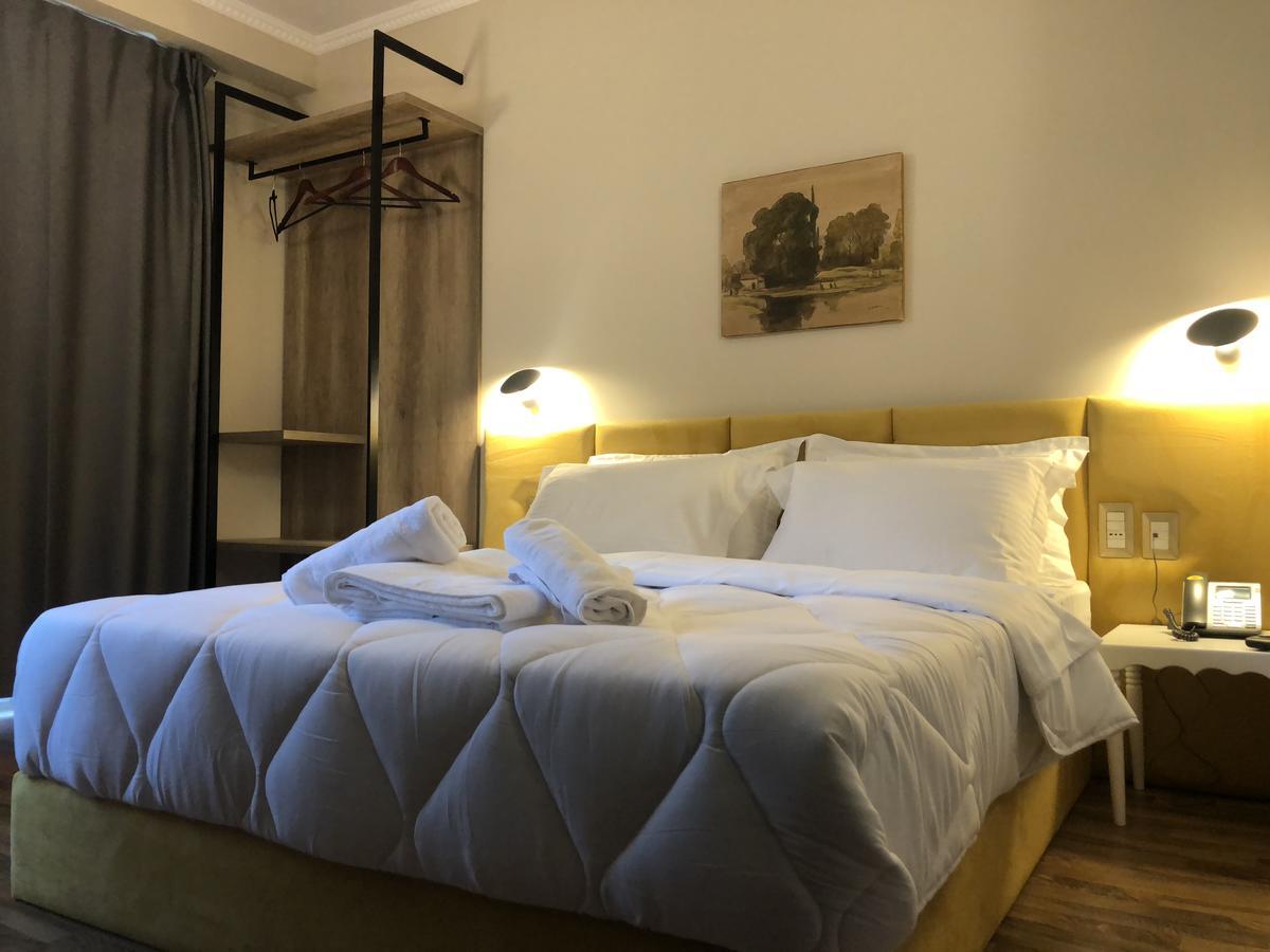 Ruby Palace Vlorë Екстериор снимка